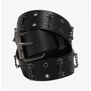 Hot Topic Skull Grommet Belt